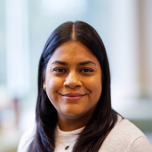 Dr Gail Alvares